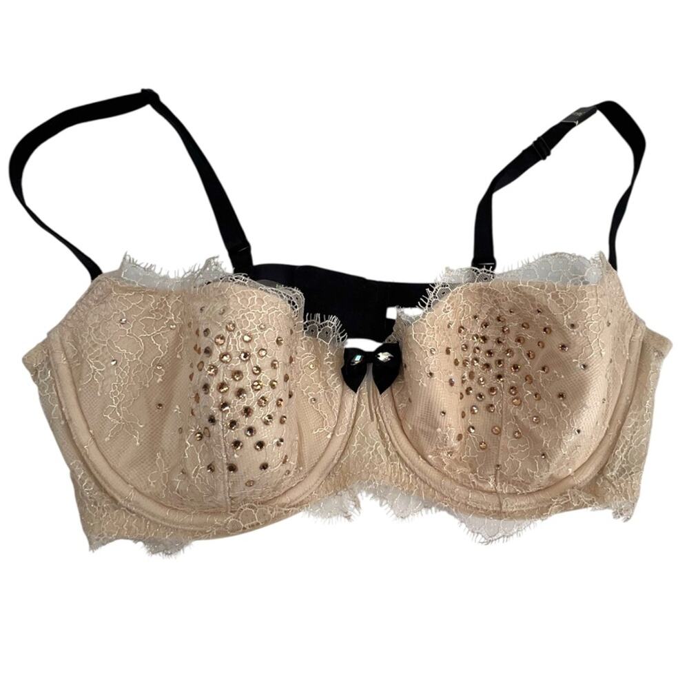NWT Victoria’s Secret fashion show rhinestone balconette bra sz 36D
